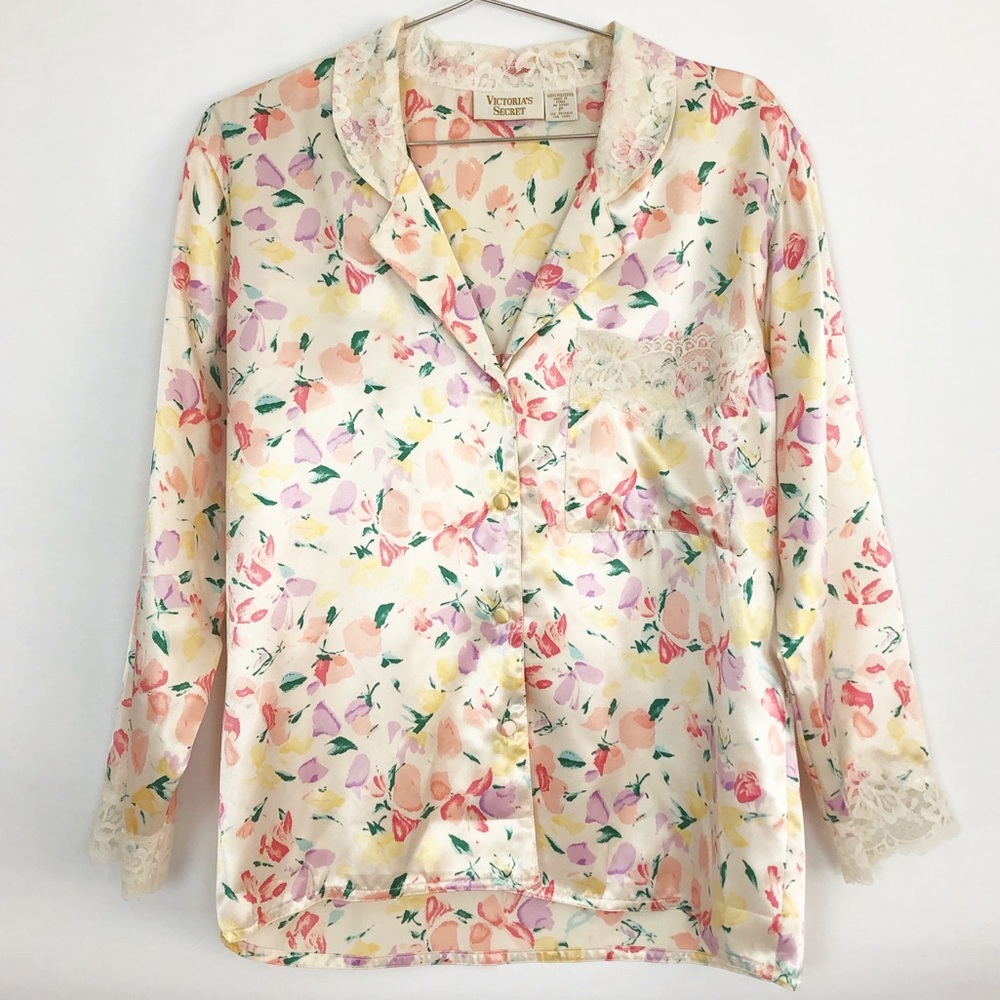 Victoria’s Secret Gold Label Vintage Floral‎ Satin Pajama Button Down Shirt